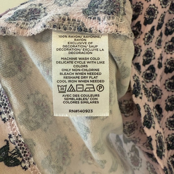 LOFT Black Smocked Blouse Relaxed Fit - Picture 4 of 4